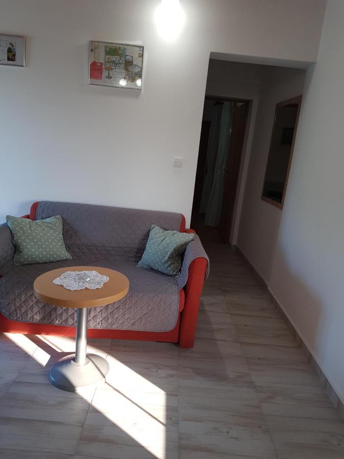 Apartmani Roza 로파르 외부 사진