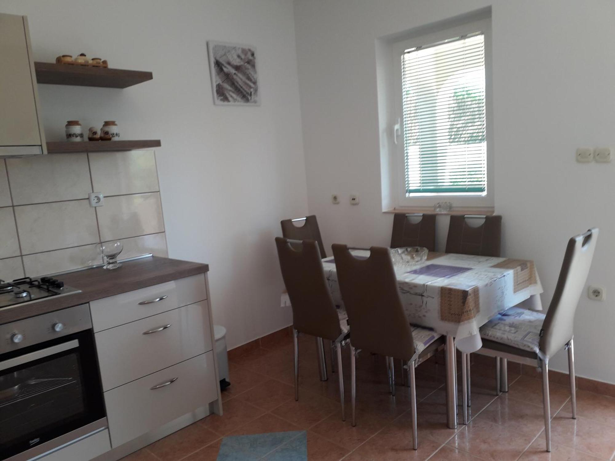 Apartmani Roza 로파르 객실 사진